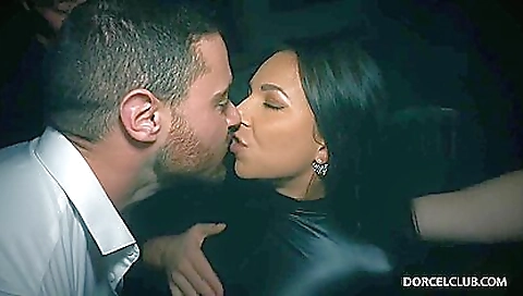 Married up her friend and weightsu reel & awake