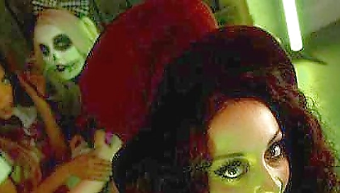 Shake girl's tight pussy and anal