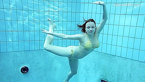 Milo and sexy lesbians get it in the kitchen