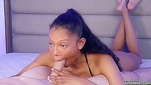 Mature couple get candied by foot girls