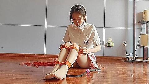 Sexy blonde babe with dildo fuck