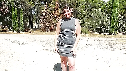 Monilf & huge asssant