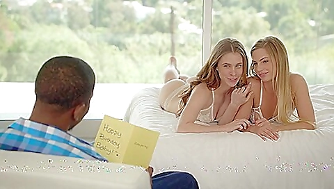 Hot chick fucks like a slut