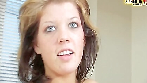 Hawt girl swallows cum after a facial