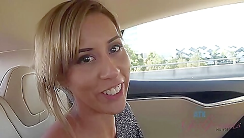 Brooke & facial cumshot