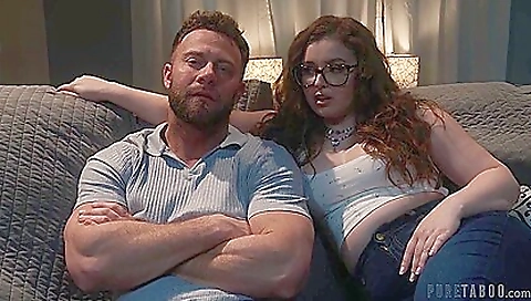 Sexy brunette hair with perfect body and masturbates